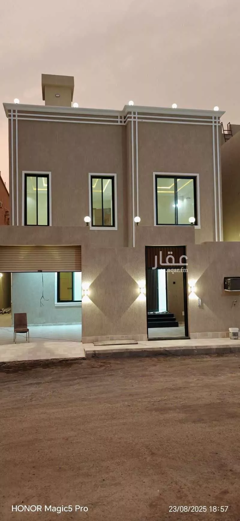 فيلا 14 غرف في الفلاح 1