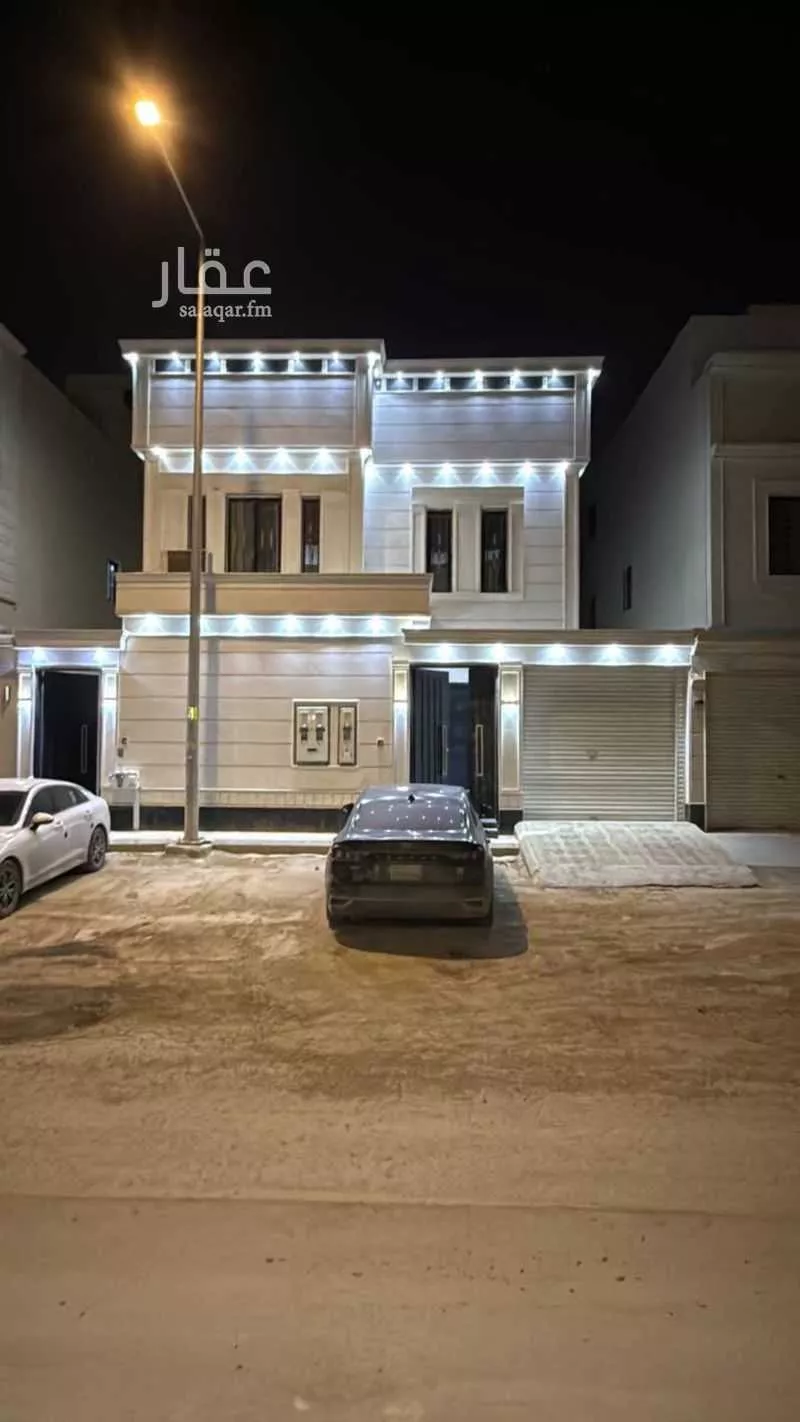 5 bedroom villa in Al Janadriyah 1