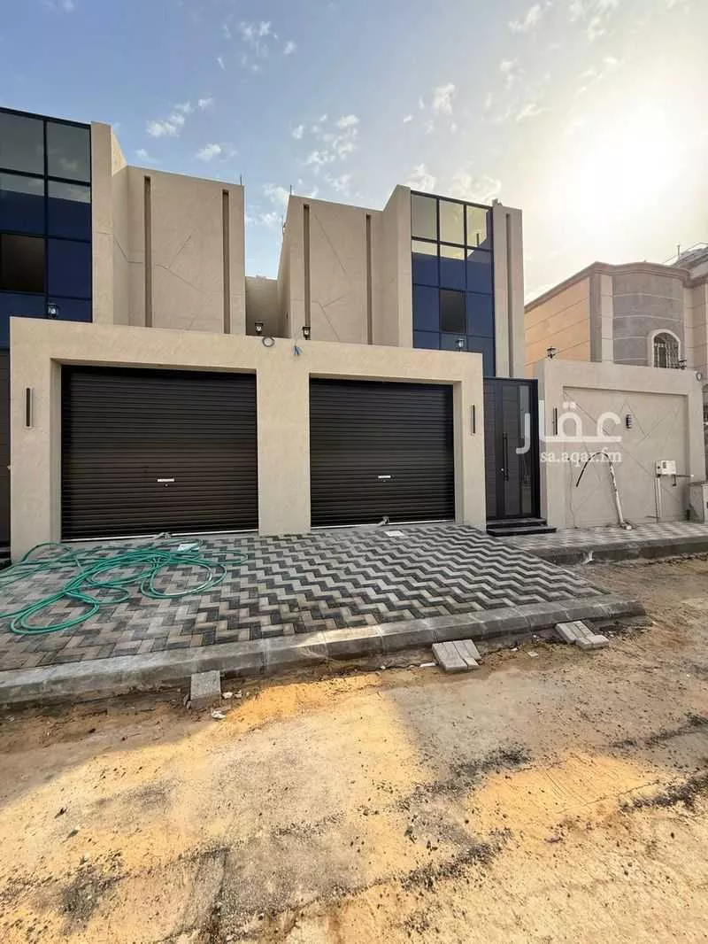 فيلا 7 غرف في ضاحية الملك فهد 2