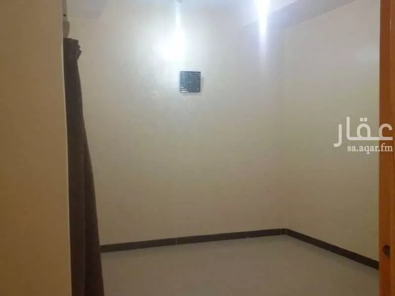 عمارة 396 م² في ام سليم 2