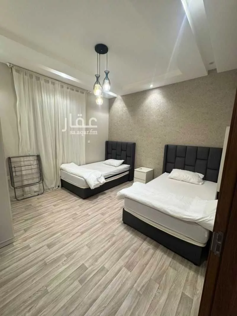 شقة 3 غرف في الورود 5