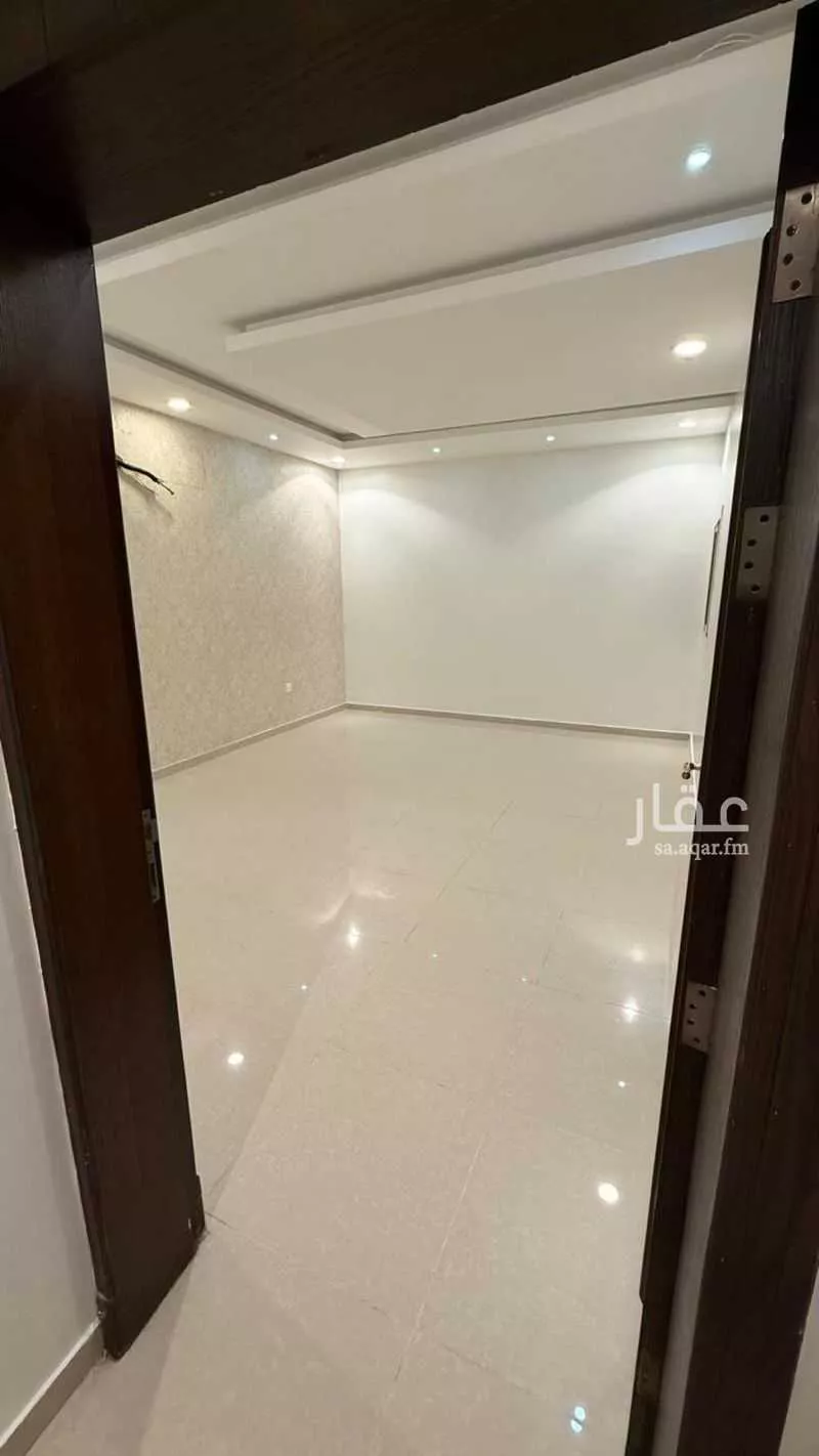 4 bedroom apartment in As Salhiyah 1