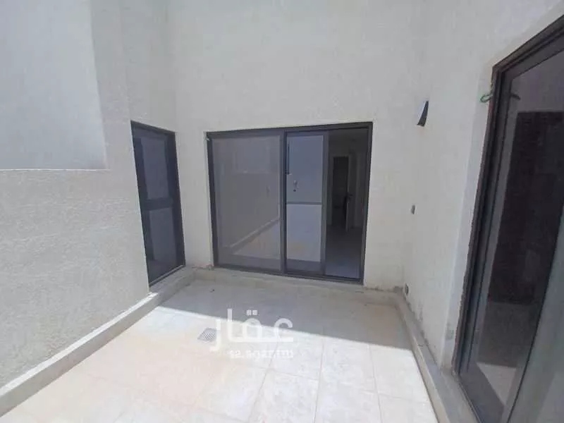 3 bedroom apartment in Al Malqa 3