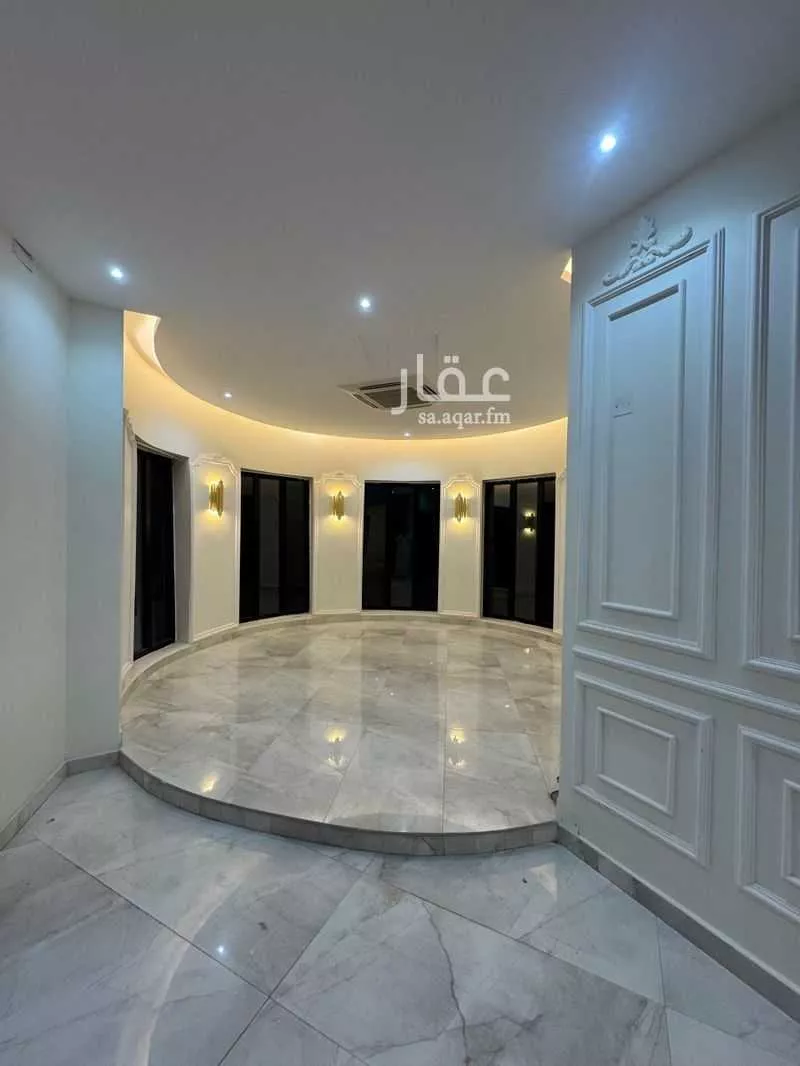 فيلا 7 غرف في العارض 1