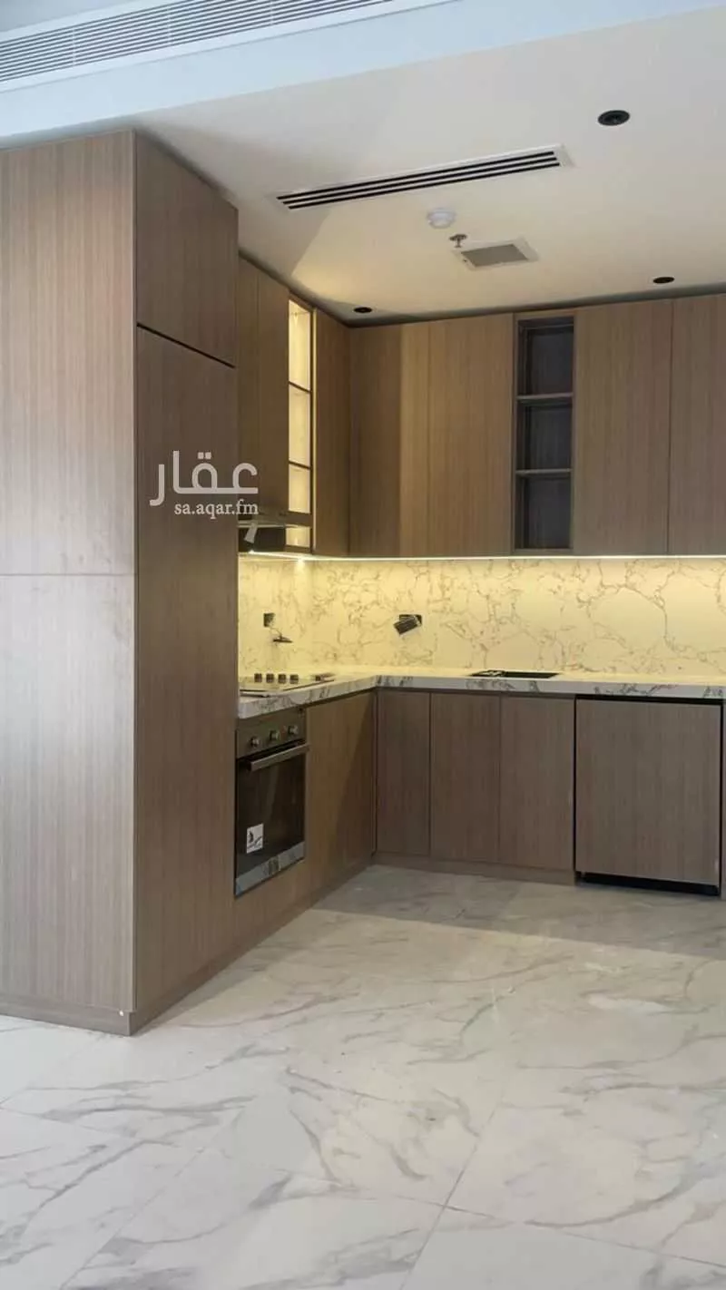 3 bedroom apartment in Al Malqa 5