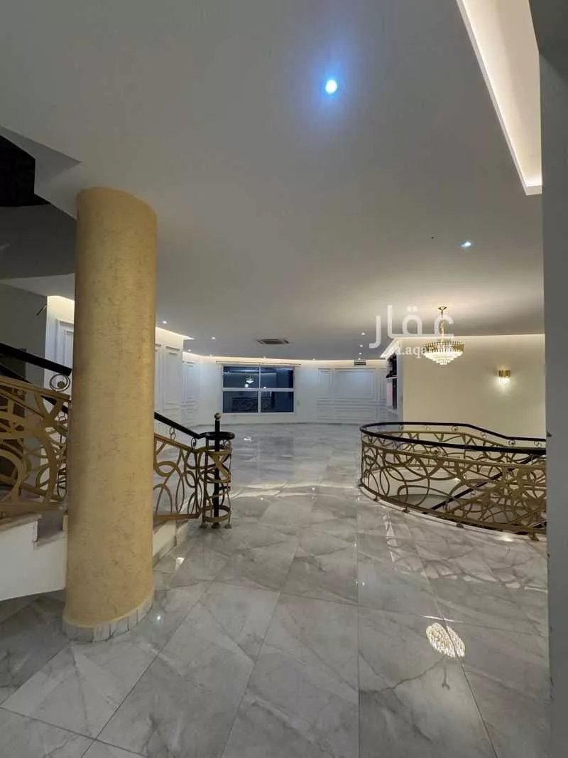 فيلا 7 غرف في العارض 5