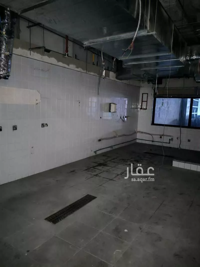 shop in Al Rabie, Riyadh 19