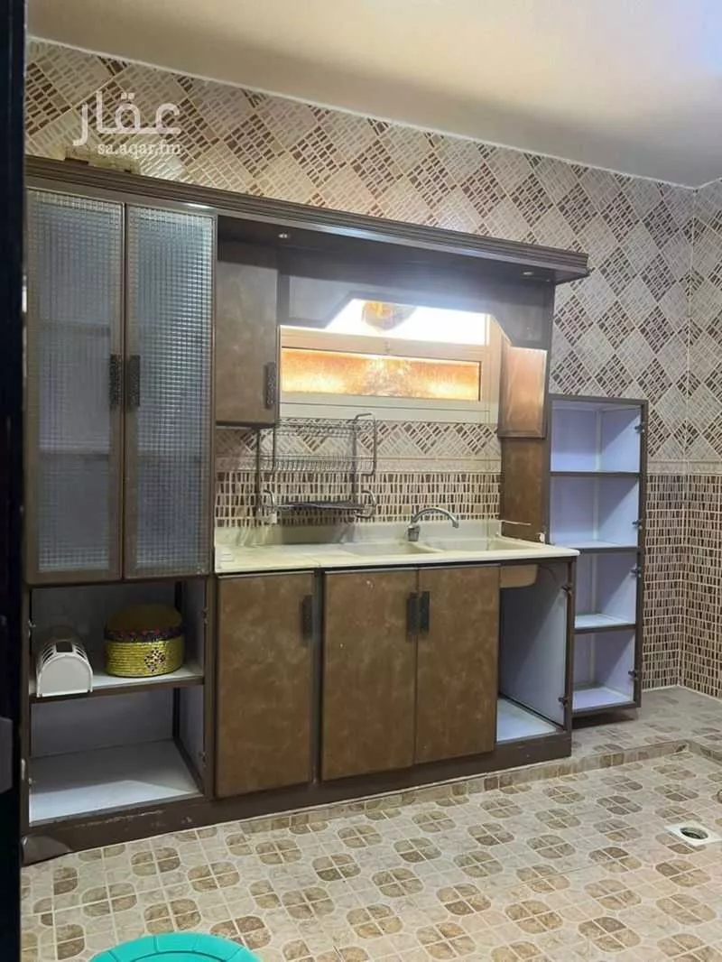 2 bedroom floor in Uhud 5