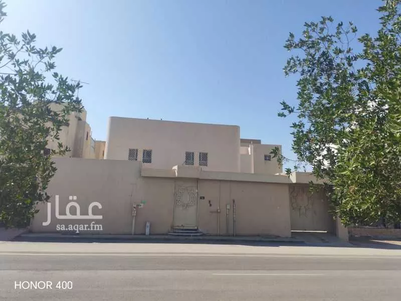 فيلا 9 غرف في المروة 4