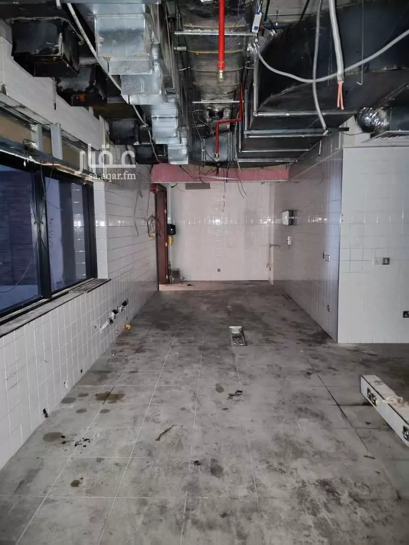 shop in Al Rabie, Riyadh 8