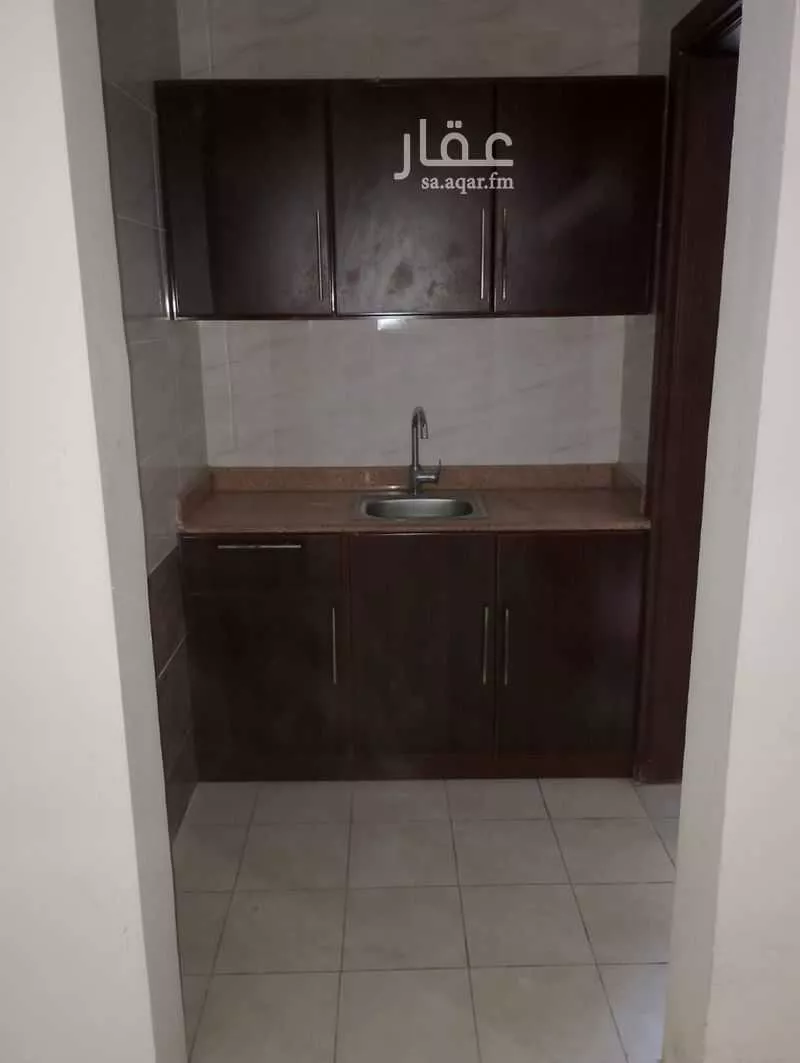 904 sqm office in Al Futah 2