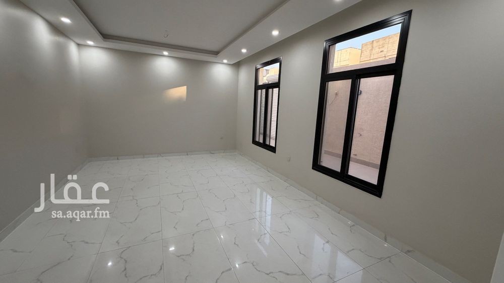 5 bedroom villa in Ash Shulah, Eastern Province 12