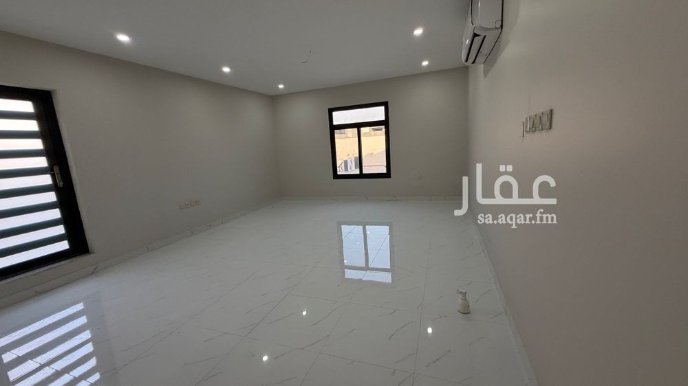 5 bedroom villa in Ash Shulah, Eastern Province 26