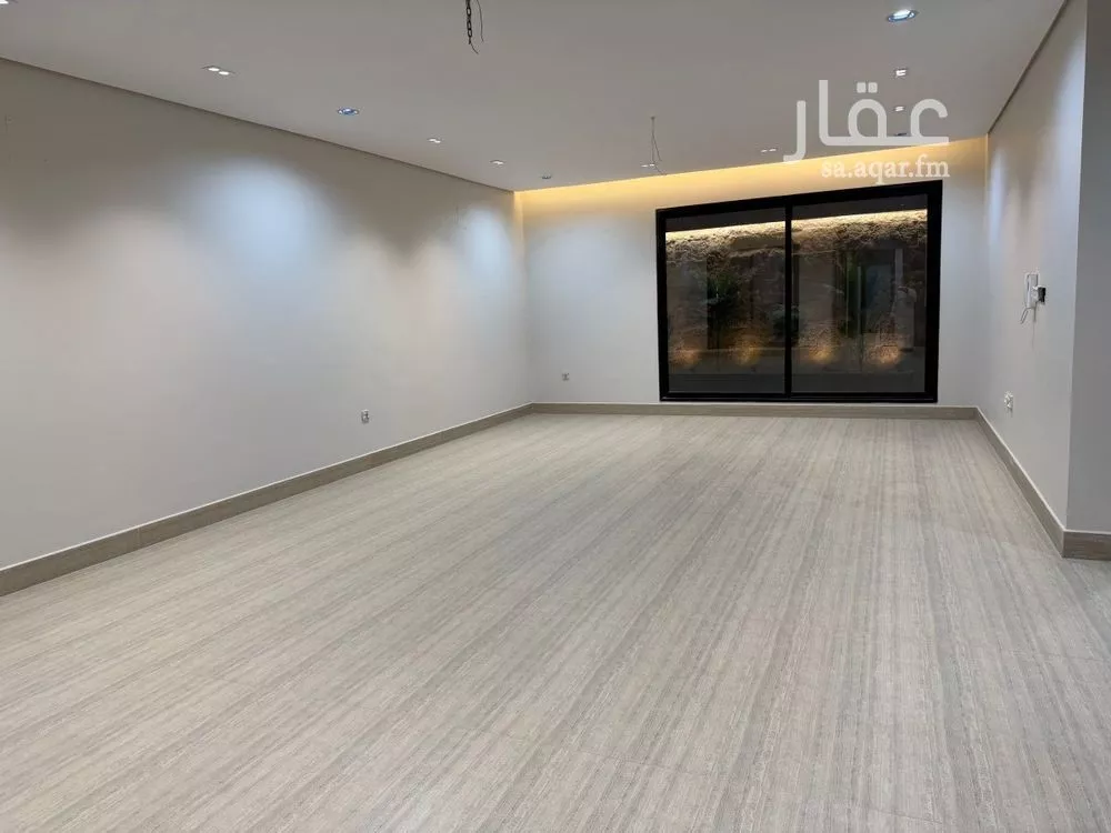 4 bedroom villa in Ash Shulah, Eastern Province 12