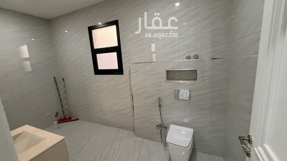 5 bedroom villa in Ash Shulah, Eastern Province 18