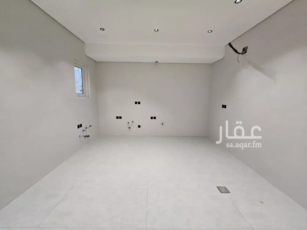 7 bedroom villa in Al Aridh 5