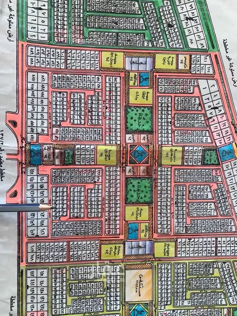 أرض 720 م² في العقيق