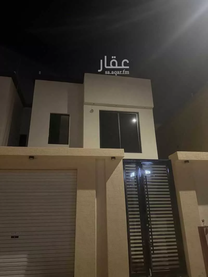 فيلا 6 غرف في الامواج 1