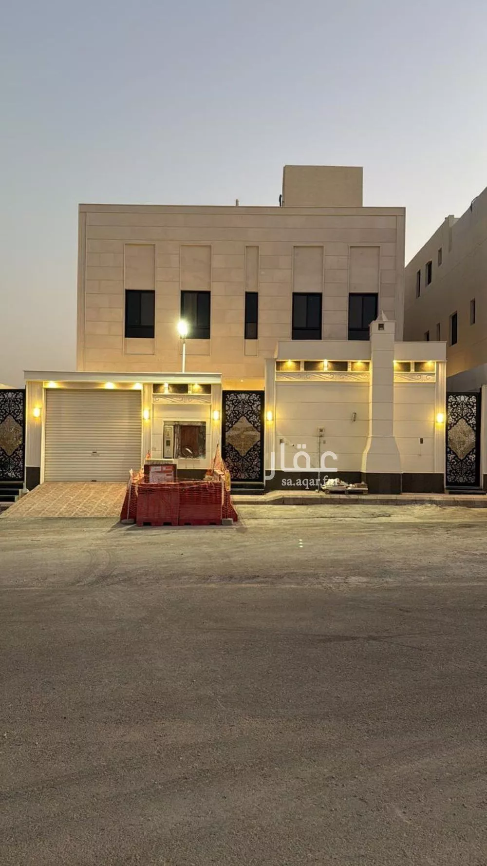 فيلا 4 غرف في ظهرة لبن 2