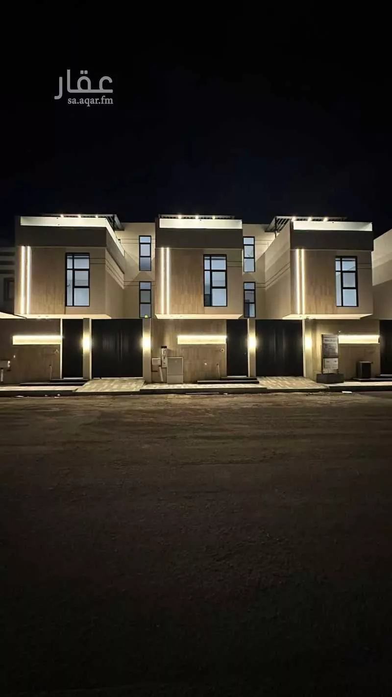 فيلا 5 غرف في الملك فهد 5