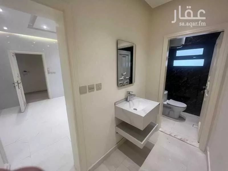 5 bedroom villa in Al Mutamarat, Riyadh 24