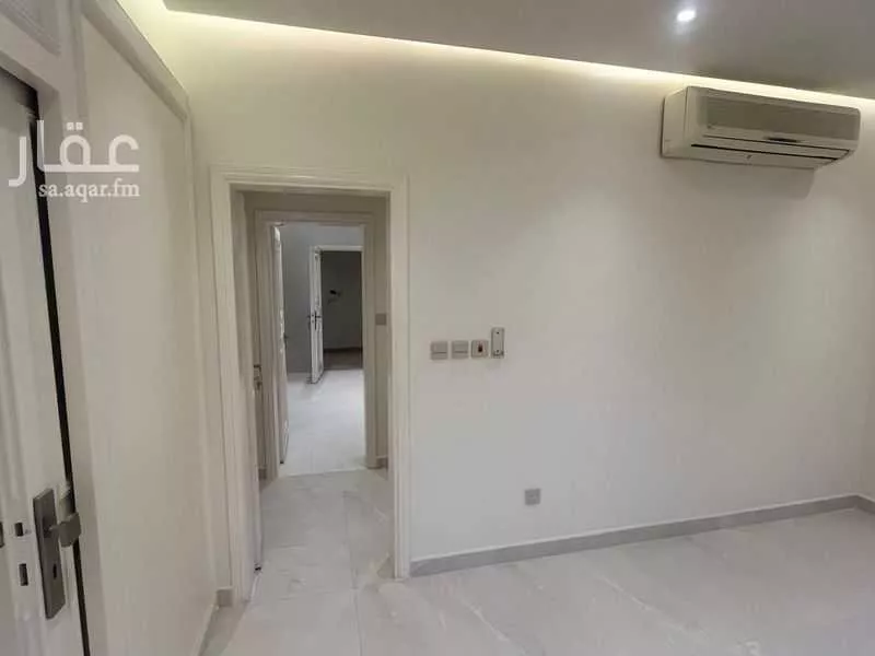 5 bedroom villa in Al Mutamarat, Riyadh 21
