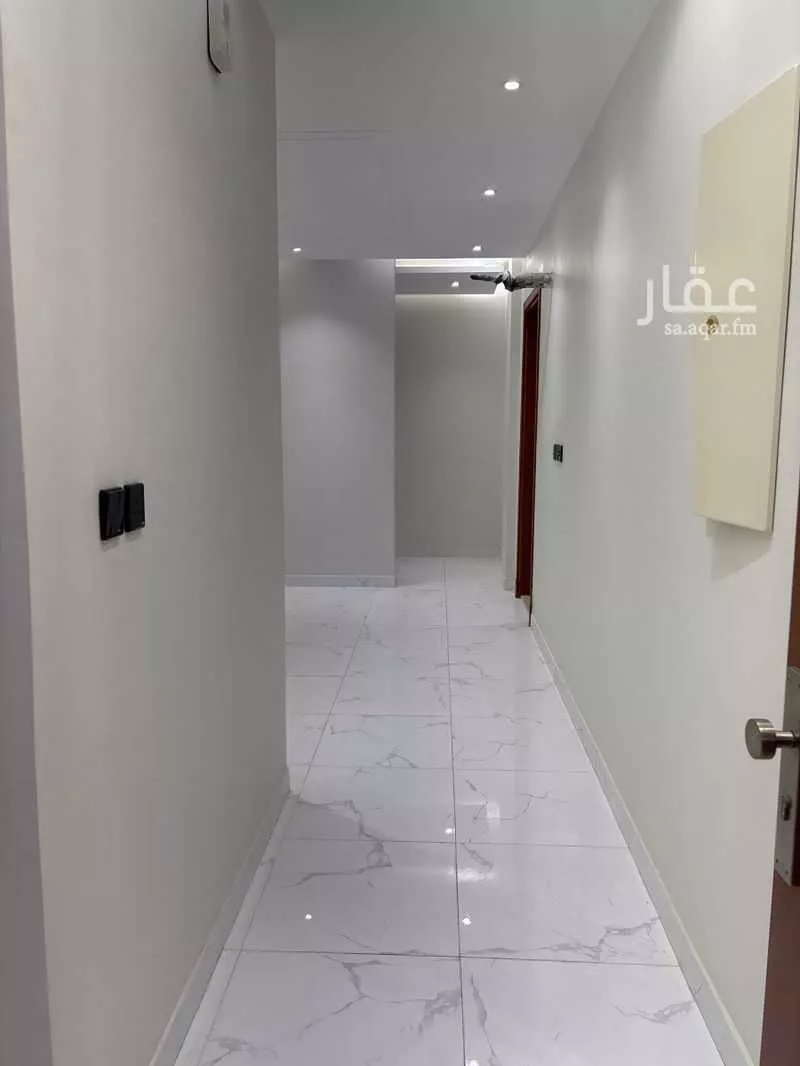 شقة 5 غرف في النزهة 2