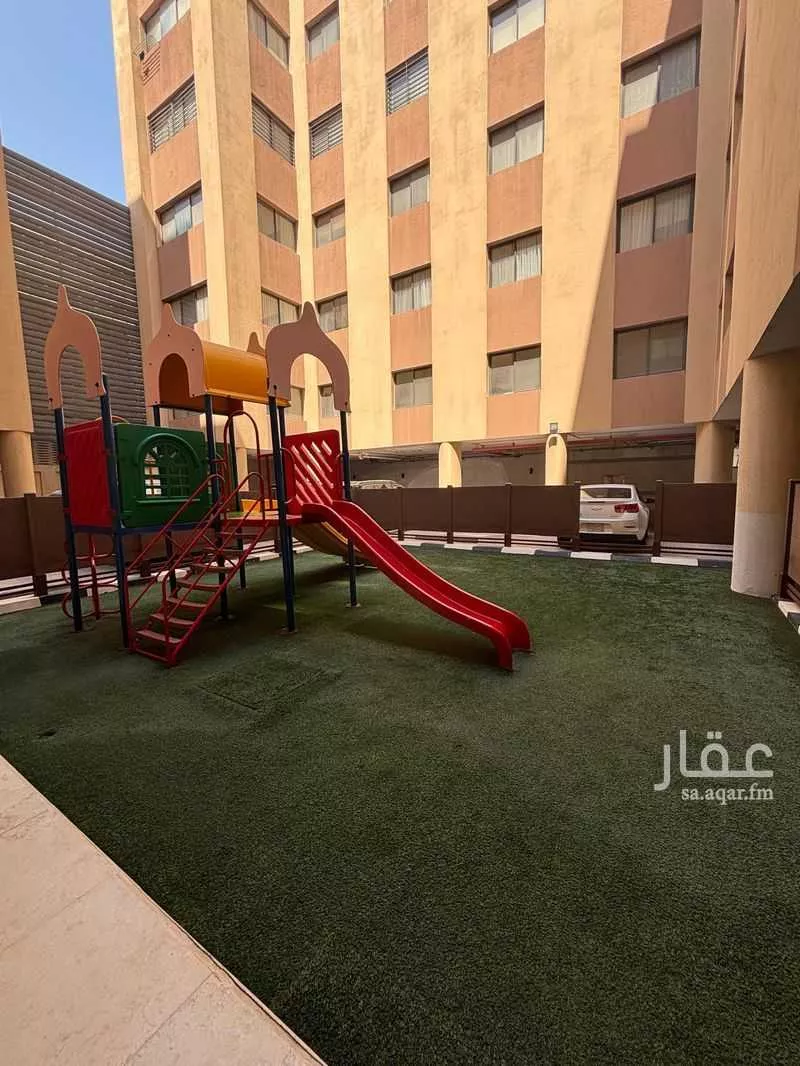 شقة 4 غرف في الروابي 4