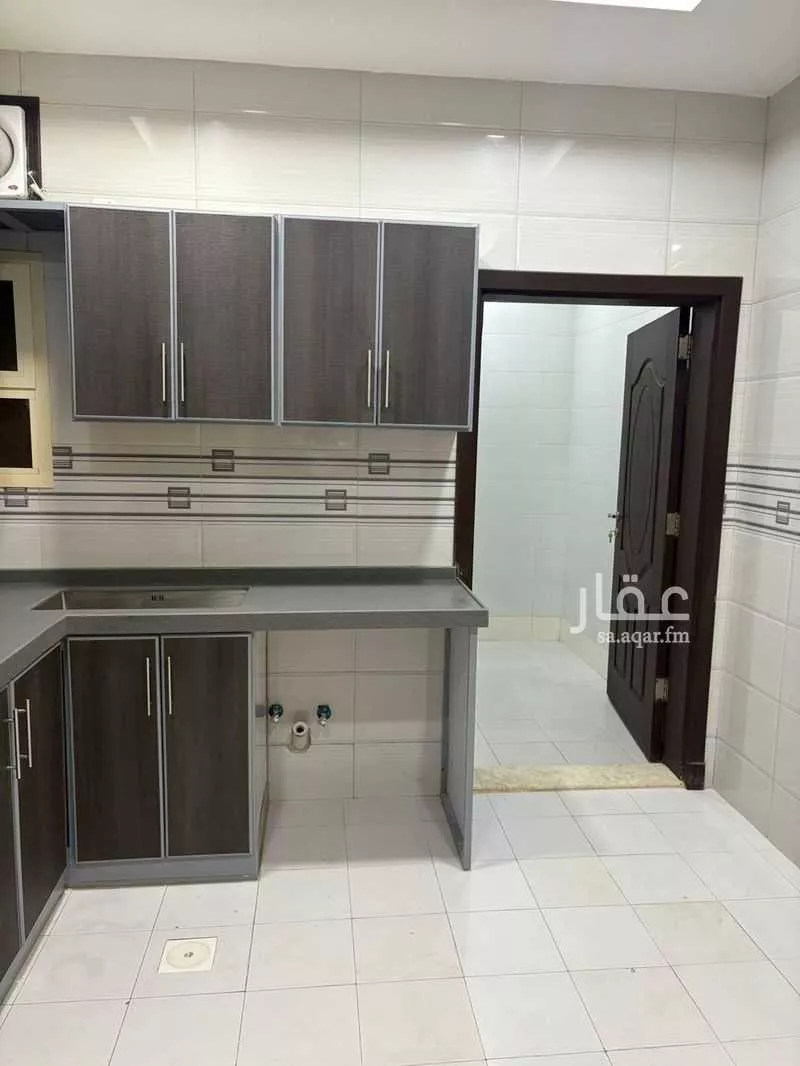 4 bedroom apartment in Al Rawdah, Jeddah 6