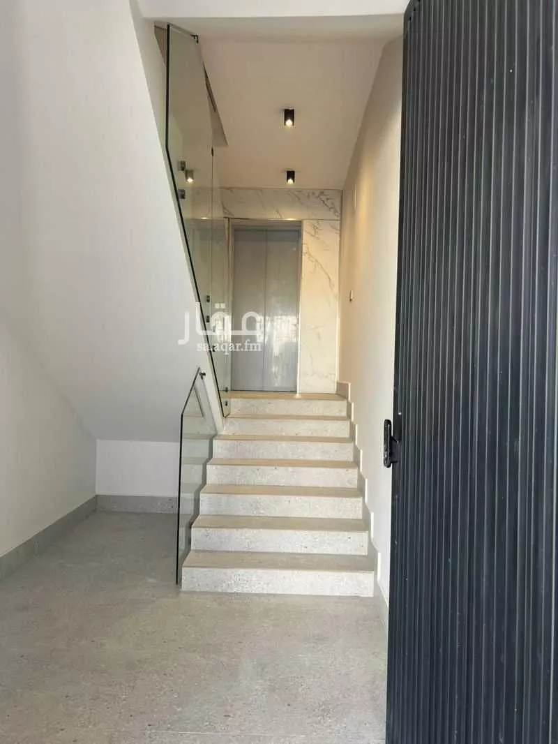 4 bedroom floor in Al Narjis 2