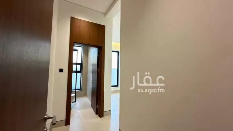 دور 4 غرف في الوادي 5