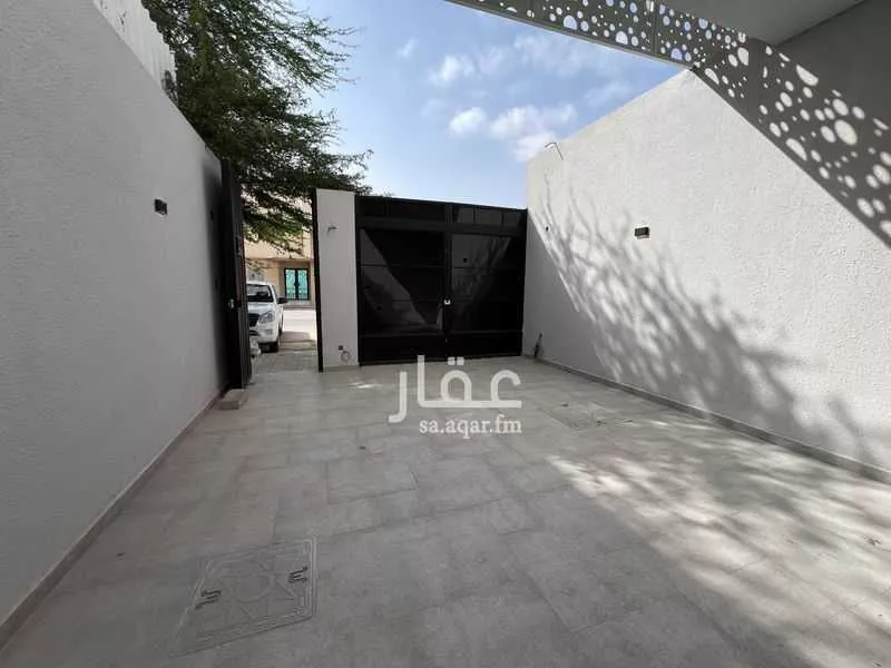 4 bedroom floor in Al Maseef 3