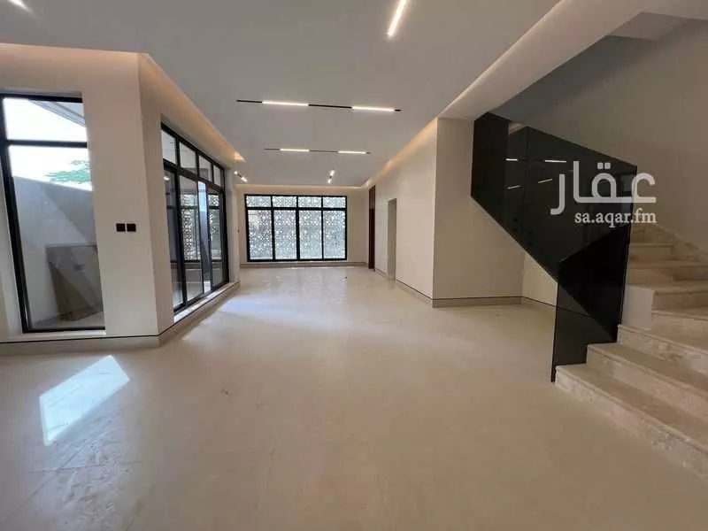 3 bedroom floor in Al Maseef 2