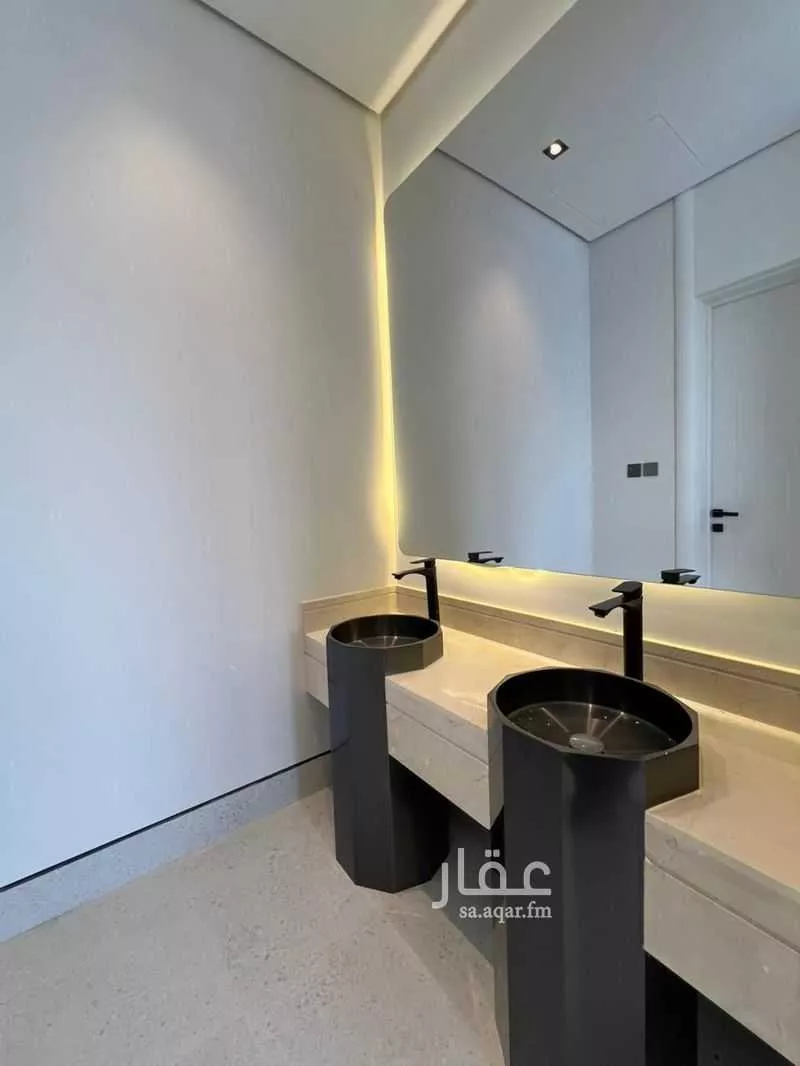 4 bedroom villa in Al Qairawan, Riyadh 8