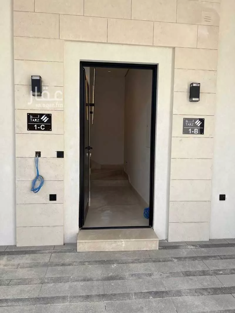 3 bedroom floor in Al Maseef 3