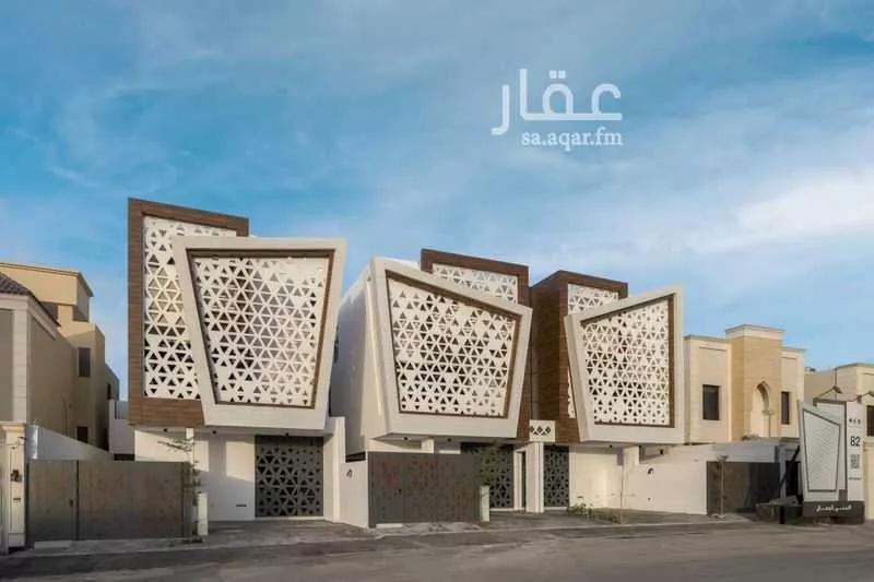 4 bedroom floor in Al Qairawan 1