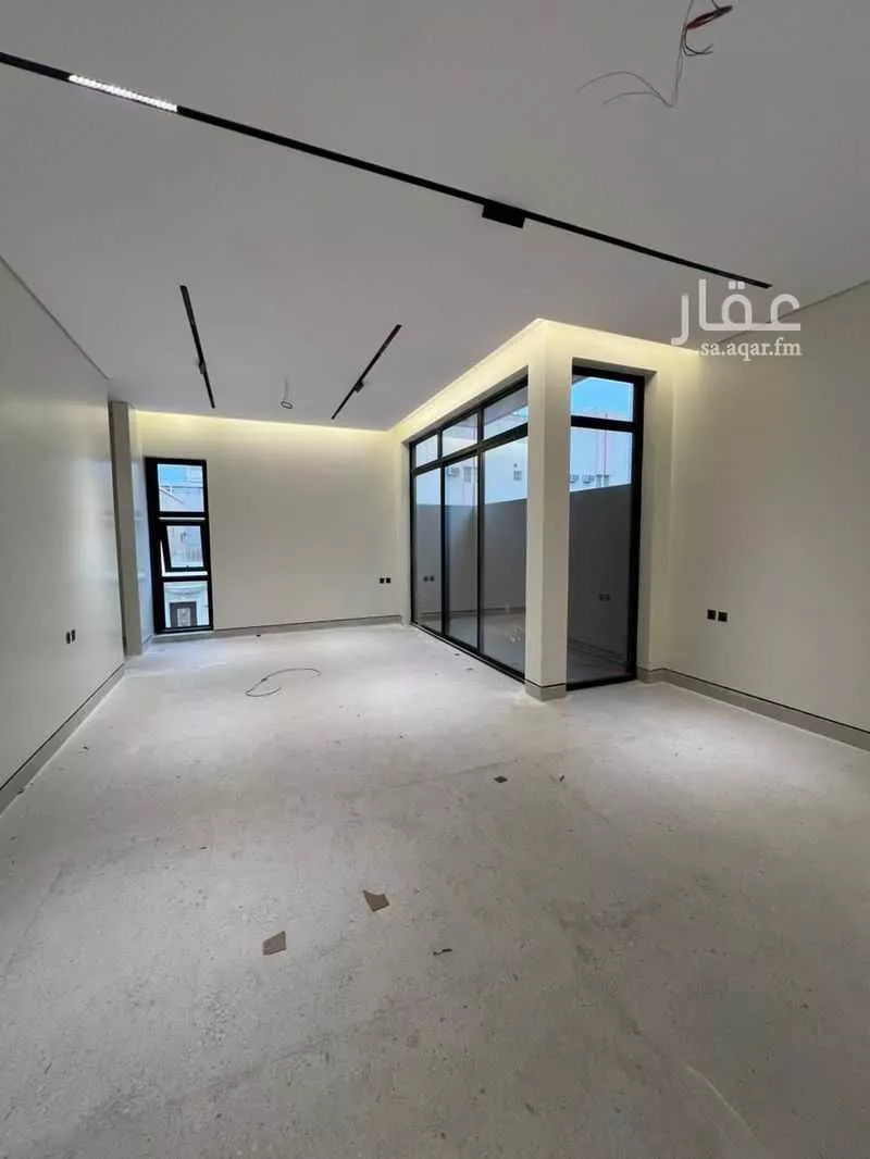3 bedroom floor in As Suwaidi Al Gharabi 5