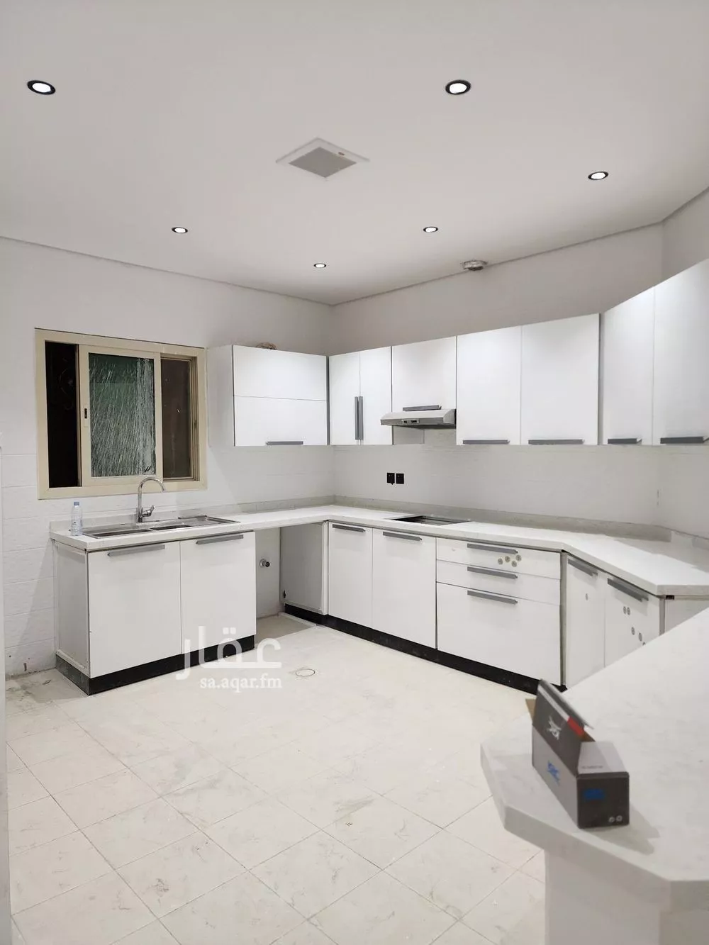 دور 4 غرف في الملقا 2