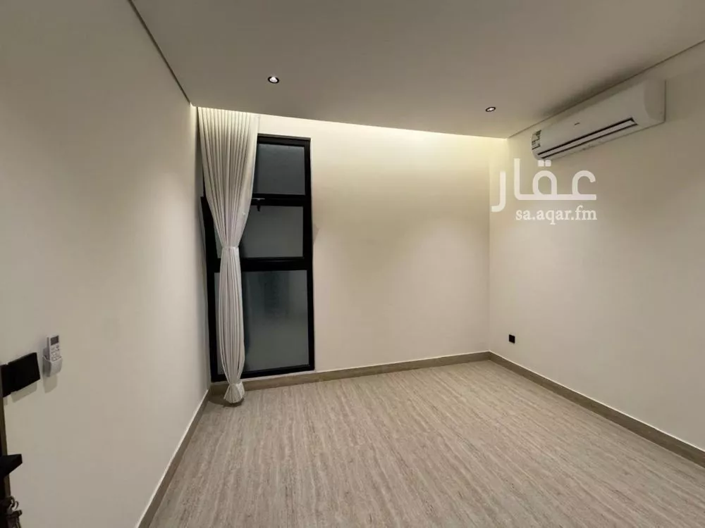 فيلا 5 غرف في النرجس 3