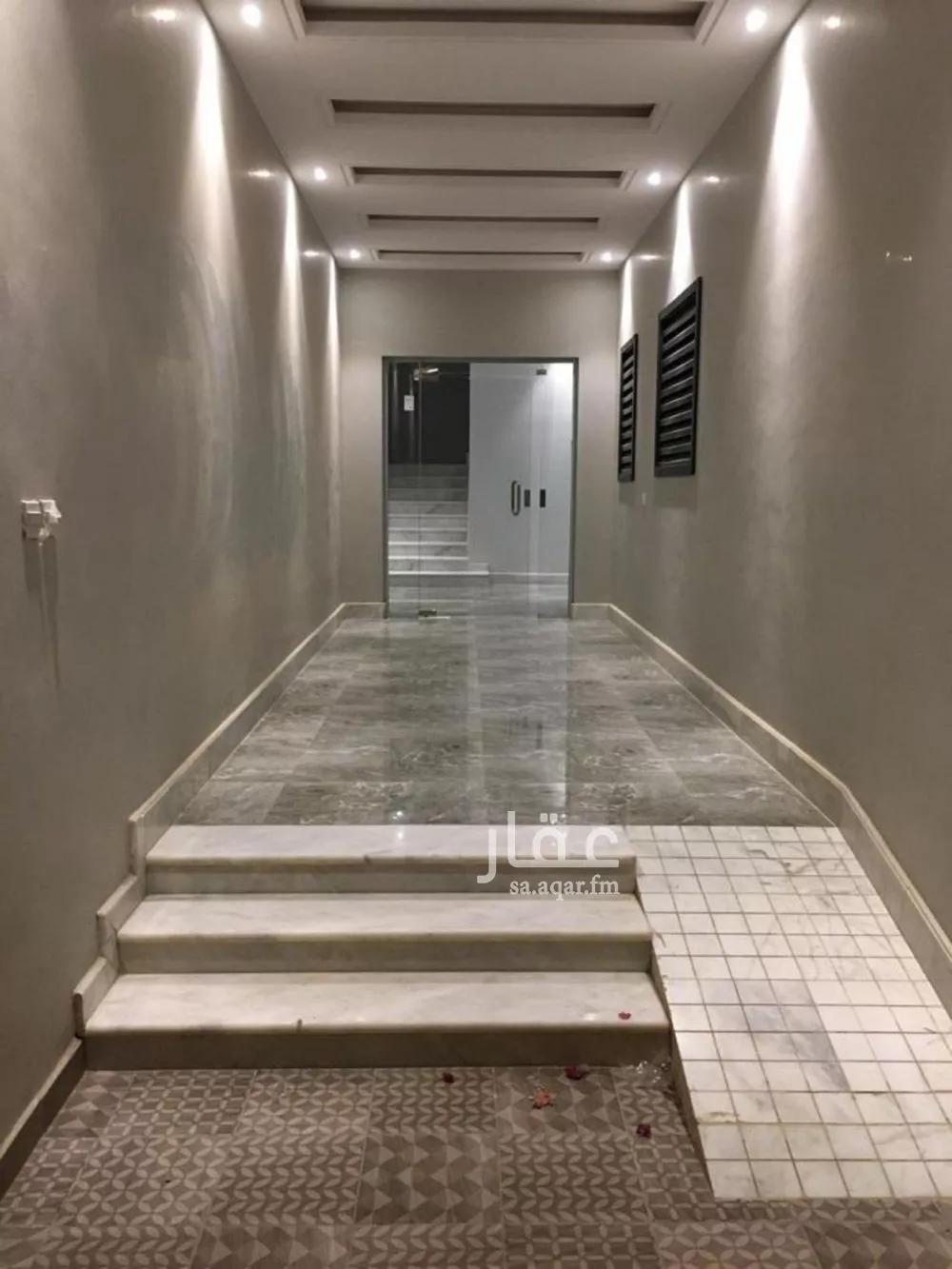 شقة 4 غرف في الملقا 2