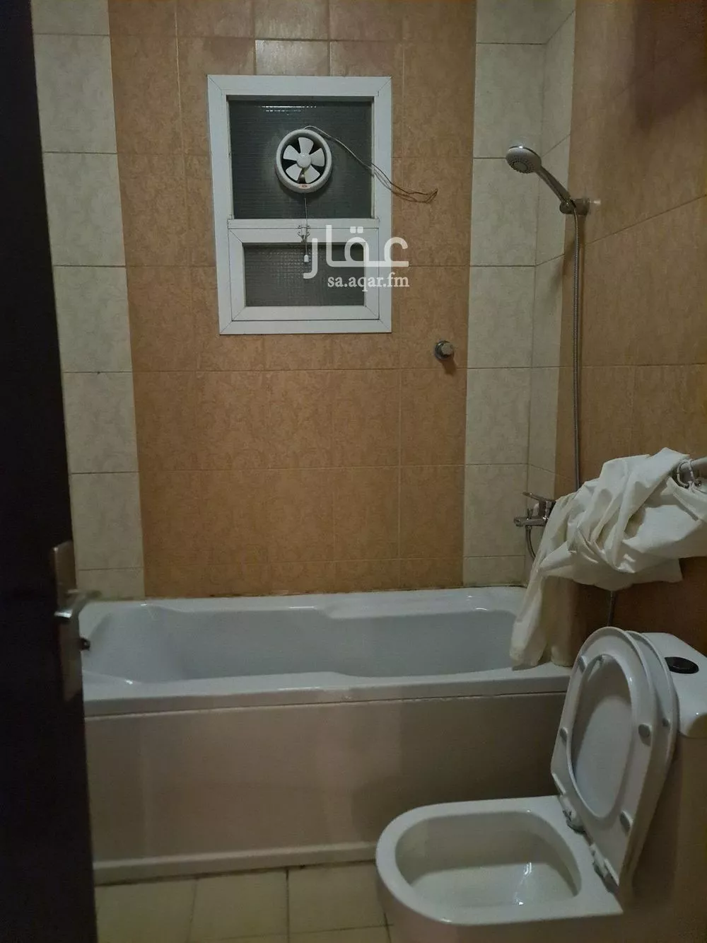 شقة 2 غرف في الملقا 3