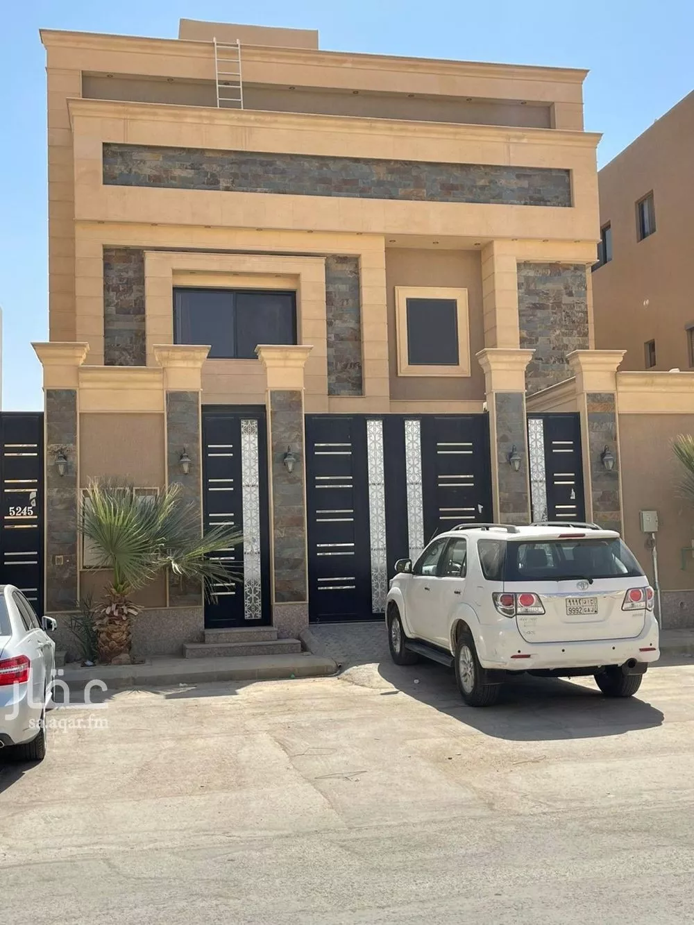 دور 3 غرف في الملقا 1