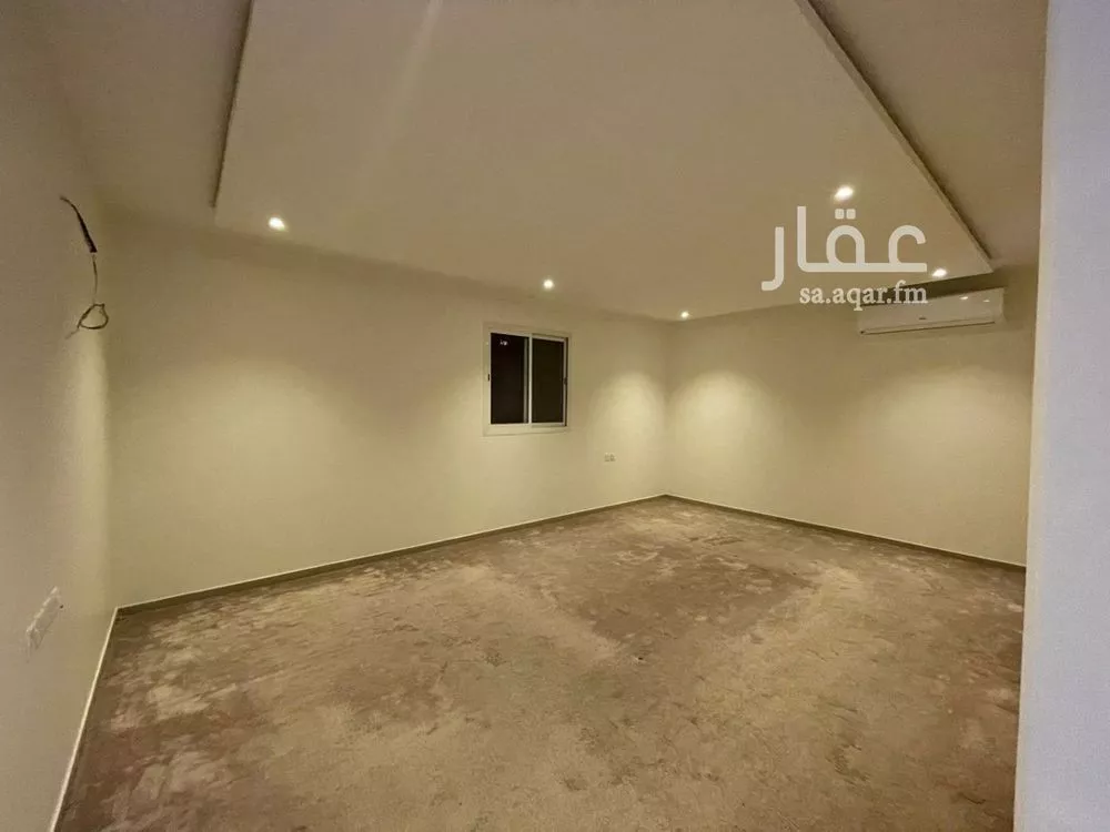 شقة 4 غرف في الملقا 5