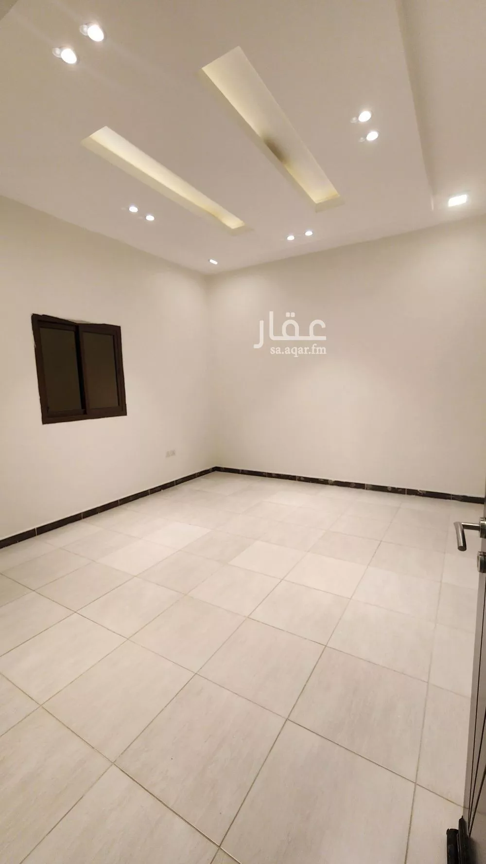 شقة 3 غرف في الملقا 2