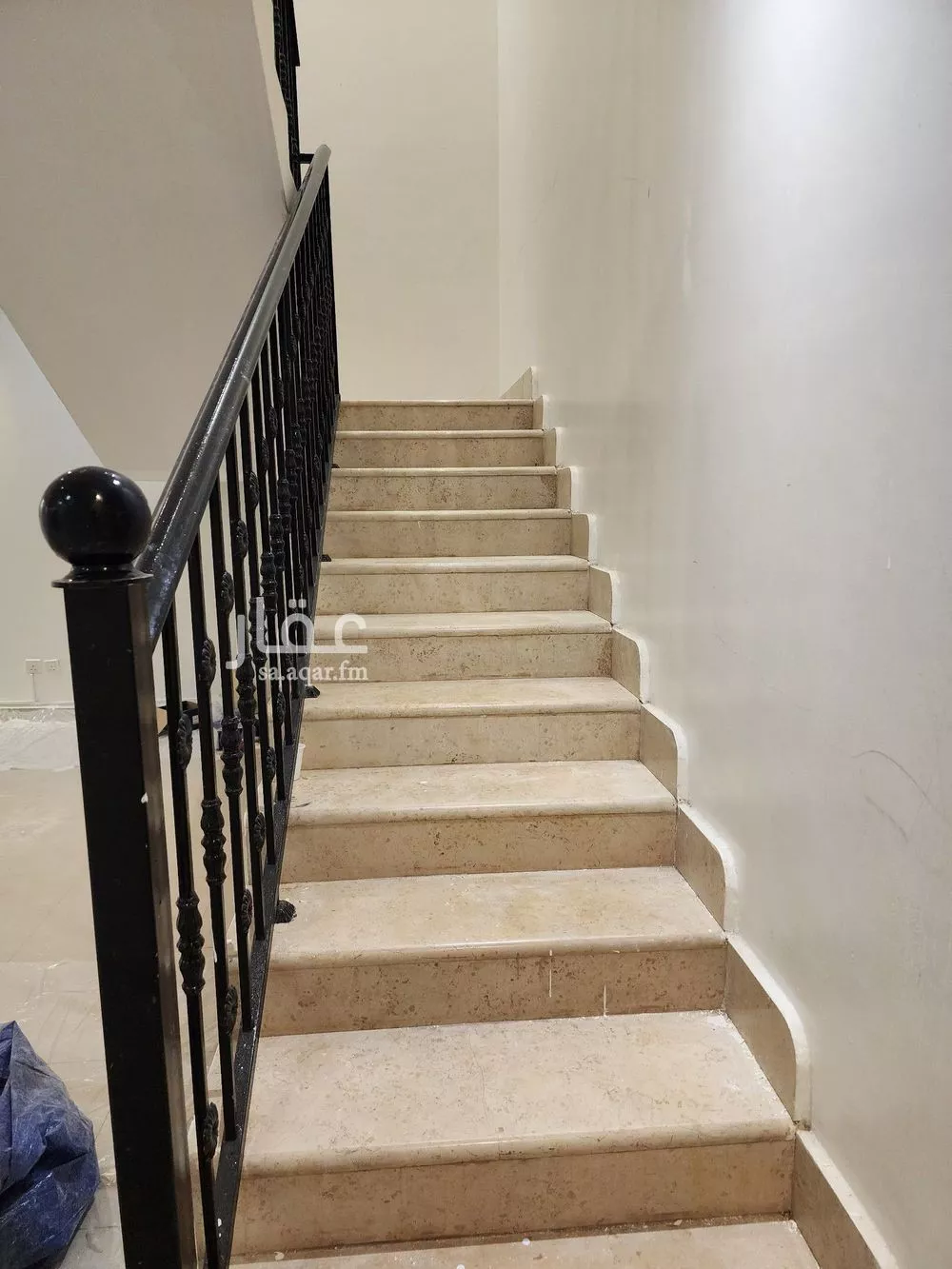 5 bedroom floor in Al Yasmin 2