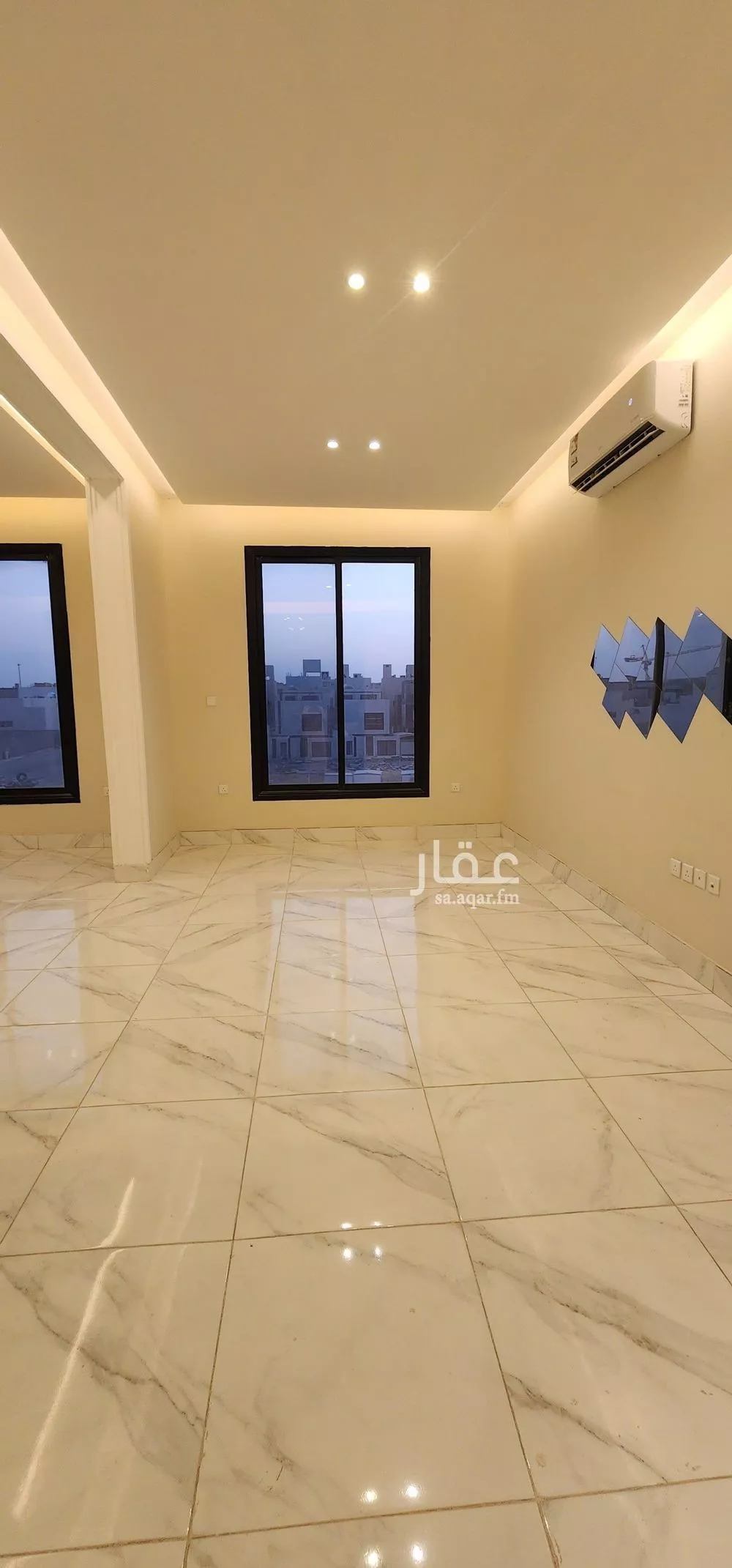 شقة 3 غرف في الملقا 4