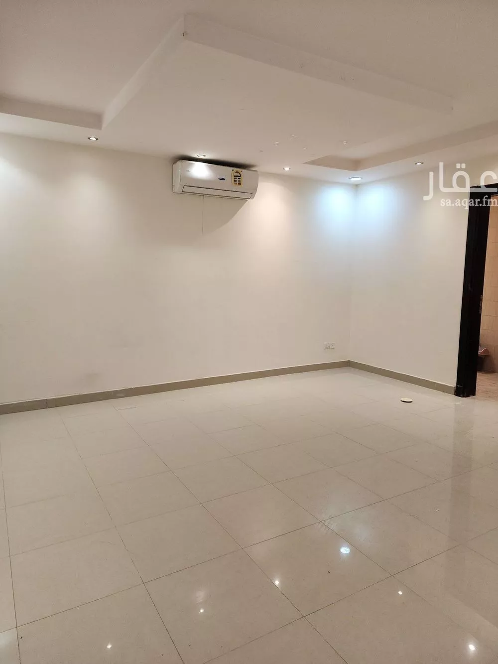 5 bedroom floor in Al Yasmin 4