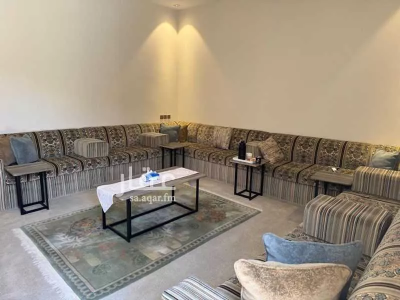 فيلا 4 غرف في النرجس 1