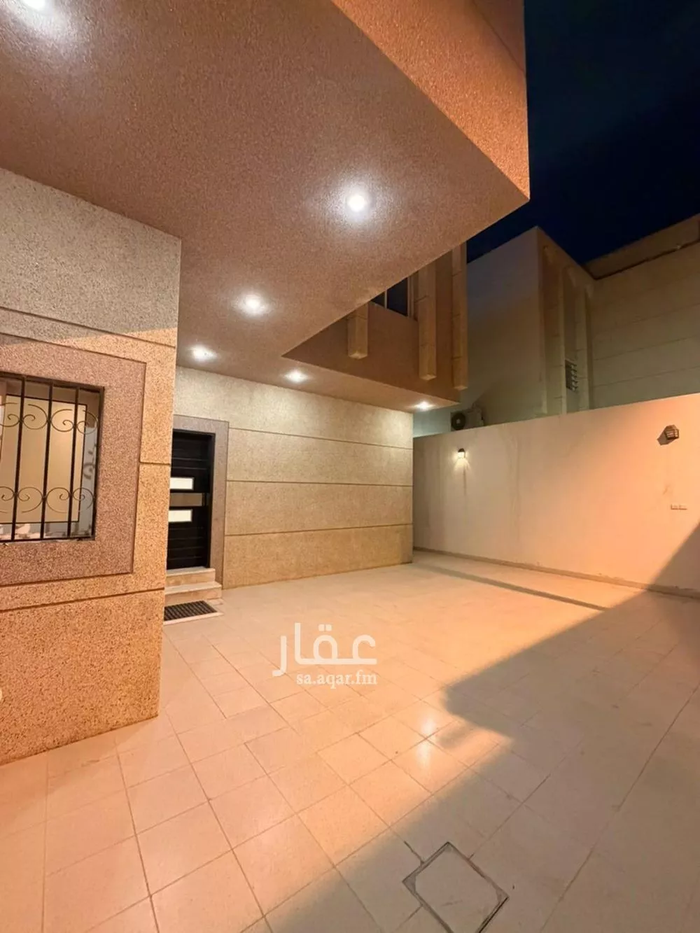 3 bedroom floor in Al Aridh 3