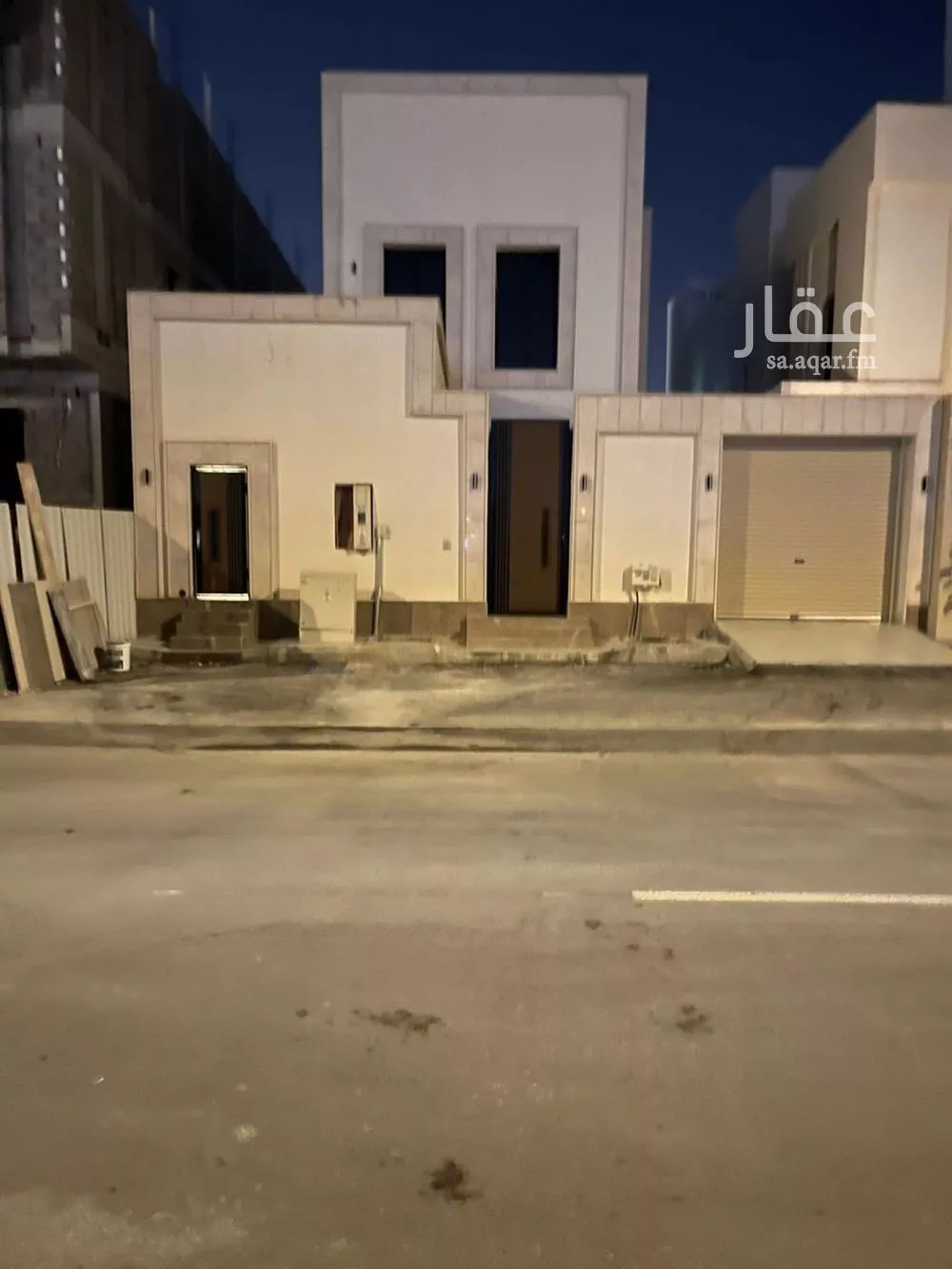 فيلا 5 غرف في النرجس 1